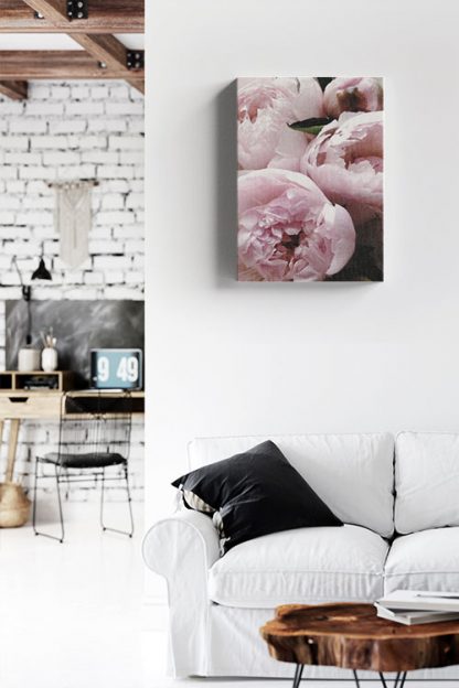 Garden roses canvas