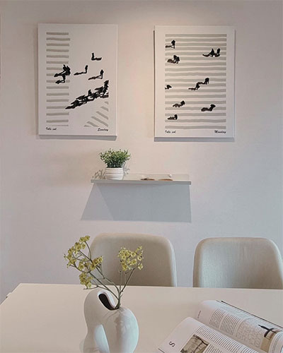Different canvas art works for stylish home art wall.