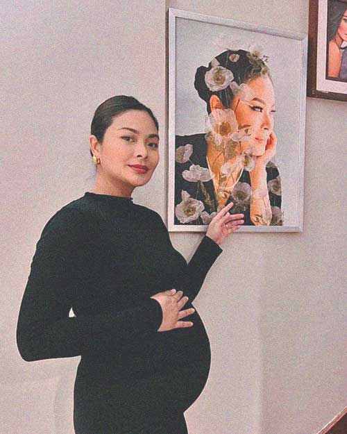 Artdesignph influencer Maxine Miss Universe 2016 Medina with trendy art of Translucent Flora poster print